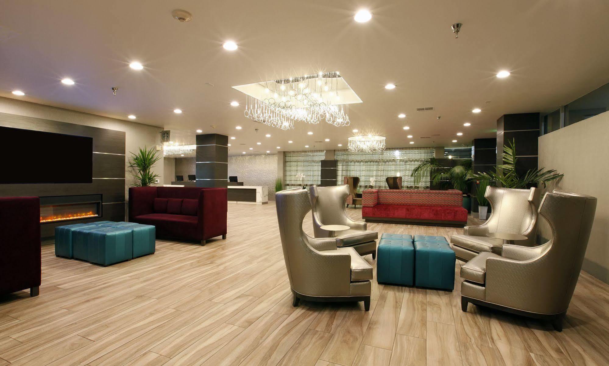 Radisson Hotel Oakland Airport Exterior foto